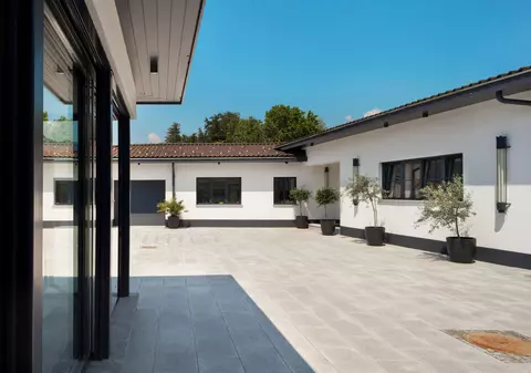 LIBERTATEA TE AJUTĂ: E normal ca pentru un teren să plătesc şi chirie şi impozit?