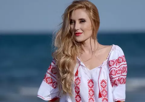 Ziua Universală a Iei - 24 iunie, sărbătoarea portului românesc a devenit eveniment mondial!