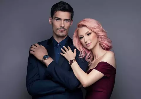 Fetița lui George Burcea și a Andreei Bălan a crescut. Ella are 10 luni și se joacă deja cu păpuși. Ce imagine frumoasă a surprins actorul