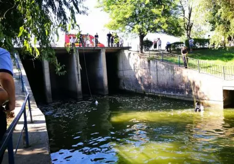 Bărbat dispărut în zona barajului lacului Colentina. Scafandrii l-au găsit mort, la 20 de metri de baraj