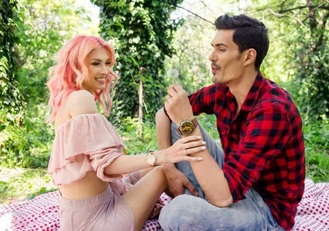 EXCLUSIV/ Soțul Andreei Bălan face cam toate treburile casei. E bărbatul bun la toate!