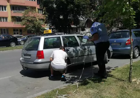 Copil rănit într-un accident de mașina școlii de șoferi, în Bistrița