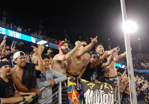 Fanii Stelei s-au rupt de FCSB și susțin fenomenul ultras tocmai în MLS | FOTO&VIDEO