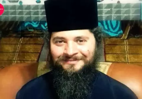 Un nou scandal sexual zguduie BOR. Starețul Mănăstirii Prislop din Maramureș a fost dat afară după ce i-ar fi făcut avansuri unui fost călugăr