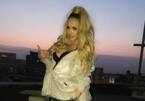 Cea mai tandră ipostază cu Anda Adam și fiica ei. Micuța Evelin e drăgălășenia întruchipată
