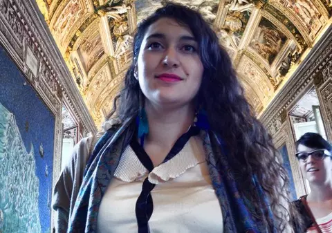 O rromă din România, ar putea ajunge senator în Franța