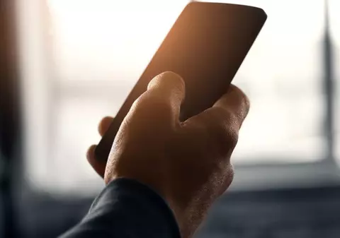 Două surori au dispărut fără urmă în 1985. După 31 de ani, tatăl lor a primit un telefon….