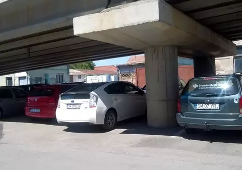 Și-a ucis iubita din gelozie și a abandonat cadavrul în portbagajul mașinii, în fața sediului ISU