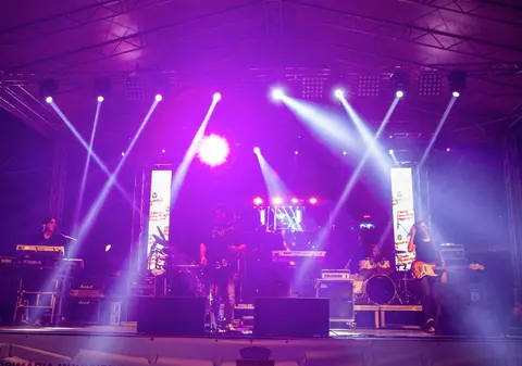 FOTO EXCLUSIV/ Ultima apariție în public a trupei Compact, în vechea formulă. Liniște aparentă înaintea furtunii!