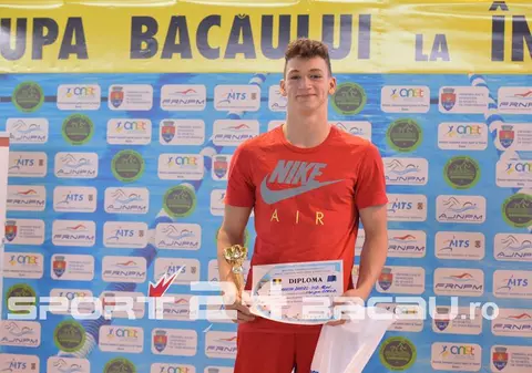Daniel Martin a cucerit argintul la Europenele de natație pentru juniori, în proba de 200 m spate. Povestea înotătorului