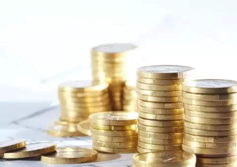 Ne împrumutăm cu un miliard de euro pe lună, dar trăim foarte prost. 63% din datoria externă a României nu este a ţării noastre