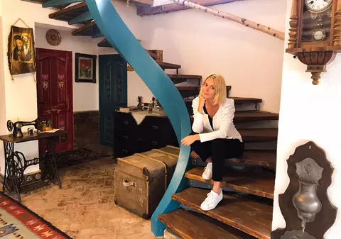 Diana Dumitrescu a ajuns la munca de jos. Ipostaza în care nu a mai văzut-o nimeni niciodată