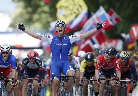 Marcel Kittel a câștigat etapa a 2-a din Turul Franței 2017, Geraint Thomas rămâne cu tricoul galben