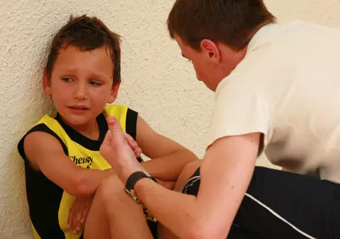 EXCLUSIV. Copii exploatați prin muncă în vacanță! Recrutorii pun minorii la treabă fără să-i plătească pentru orele lucrate la ”negru”