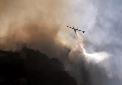 GALERIE FOTO| Incendii uriașe în Franța. Peste 10.000 de persoane evacuate