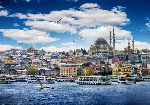 (P) Istanbul, orașul unde se întalnesc două culturi – Orientul și Occidentul