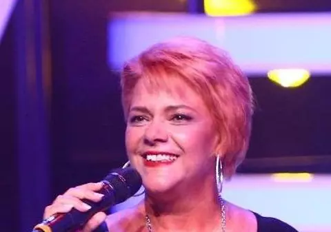 EXCLUSIV/ Marina Scupra a murit în urma unei tumori agresive. Și-a căutat vindecarea la toate spitalele din Capitală!