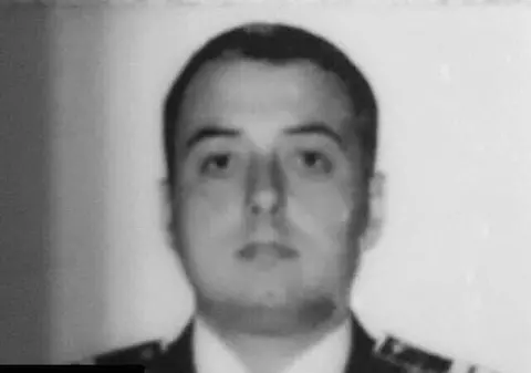 EXCLUSIV/ Văduva agentului asasinat în gara din Suceava va îmbrăca haina de polițist? Colegii soțului ucis îi pregătesc angajarea la ”Interne”