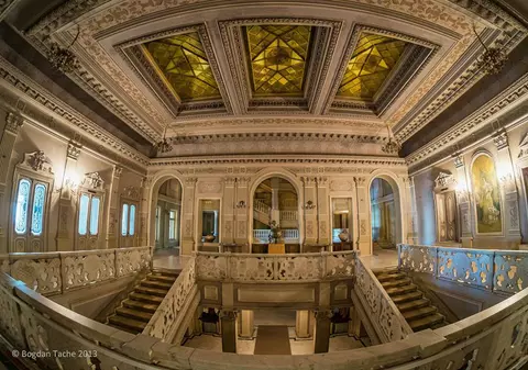Tragedie la Teatrul Maria Filotti din Brăila. O cabinieră a murit, soțul ei este grav accidentat