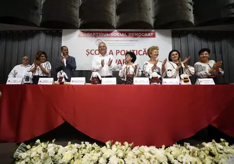 Miniștrii, întâlnire informală la Sinaia cu Liviu Dragnea; Se stabilește planul politic pentru toamnă