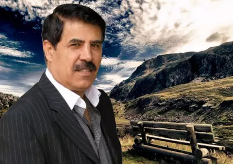 UPDATE: Dan Ciotoi are coaste rupte și numeroase răni. Artistul s-a răsturnat cu mașina în județul Brăila