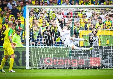 Tătărușanu a prins echipa celei de-a doua etape din Franța, alături de Neymar ori Falcao