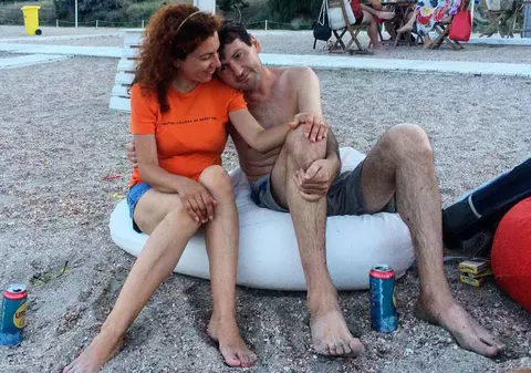 Mesajul emoționant al soției lui Mircea Țuglea, după moartea tragică a scriitorului. “Odihneşte-te în pace, iubitul meu!”
