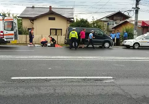 FOTO | Un biciclist a murit inexplicabil în preajma unui accident rutier în care nu a fost implicat, pe DN1, la Românești