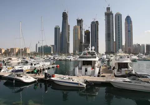 O româncă arestată deportată din Dubai pentru că a făcut sex pe un iaht și a încercat să avorteze