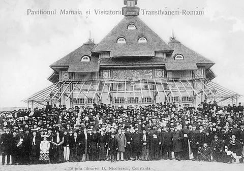 FOTO/ Așa se mergea la mare acum 111 ani! Provocarea autorităților de a caza și hrăni peste 5.000 de excursioniști, în anul 1906