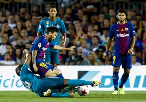 LIVE TEXT Supercupa Spaniei: FC Barcelona - Real Madrid 1-3, manșa tur. Pique marchează în proprie poartă, a egalat Messi. Ronaldo, gol magnific și eliminare, și Asensio închid finala! | LIVE&VIDEO