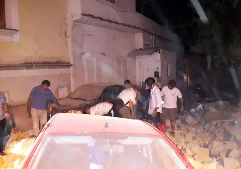 Cutremur în Ischia | Ambasada României în Italia verifică dacă sunt români afectați