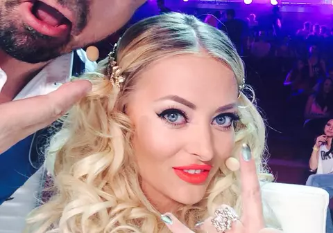 Horia Brenciu își întâlnește sosia pe scena X Factor. Asemănarea este izbitoare