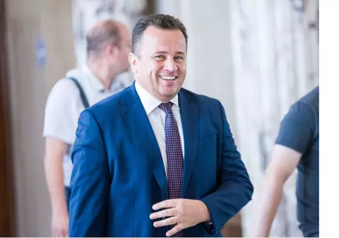 Liviu Pop vrea eliminarea calificativelor în învățământul primar; Proiectul de lege va fi depus în Parlament