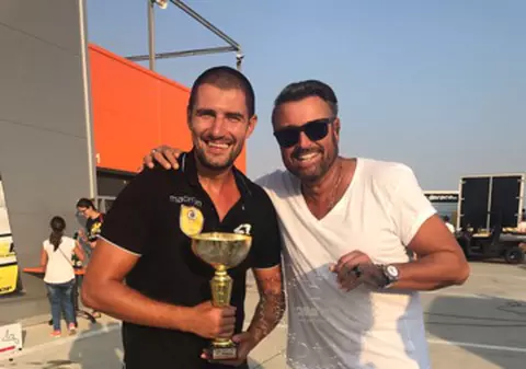 Catalin Botezatu l-a sustinut pe Catalin Cazacu