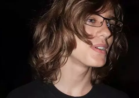 Un licean din Constanța și-a petrecut vacanța de vară... altfel. A desenat în creion celebra „Sagrada Família“, cu detalii impresionante