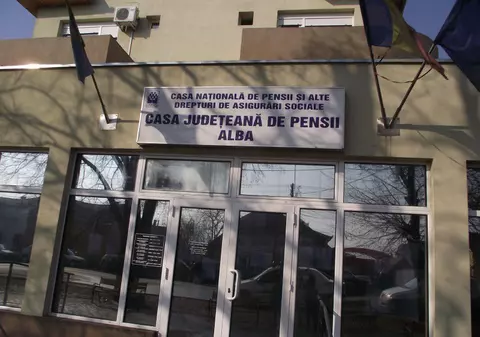 Site-ul Casei de Pensii Alba, spart de hackeri. Pensionarii, invitaţi la desene animate cu imagini obscene