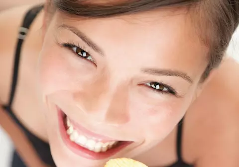 Cum au apărut chipsurile din cartofi? Din ce se mai pot face