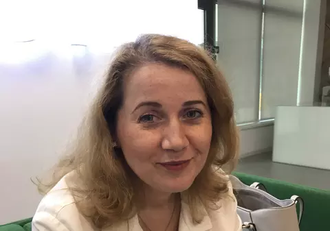 Prima câștigătoare a concursului ”Marea Dezlipeală”. ”O combină frigorifică pentru mama mea, de ziua ei! Ne-ați făcut familia fericită!”
