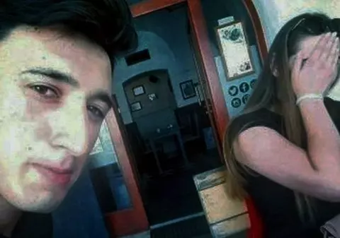 Adolescentă de 16 ani din Iași, șantajată cu filmări indecente de fostul iubit de 19 ani