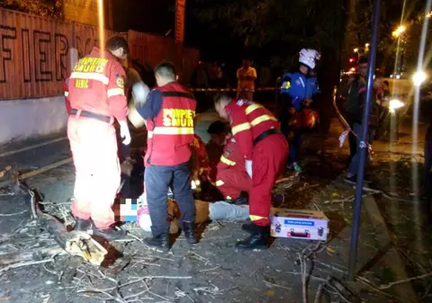 UPDATE | Povestea bărbatului care a murit în Capitală, aseară, după ce un copac a căzut peste el