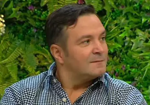 Daniel Buzdugan, accidentat la emisiune. Are două degete de la picior fracturate