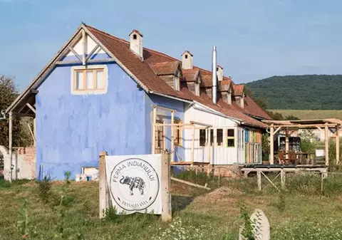 Ferma unui indian din Cața este dată exemplu de englezi. „Cred că oaspeții caută ceva interactiv”