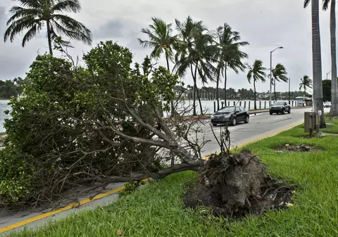 Uraganul Ophelia amenință vestul Europei / FOTO