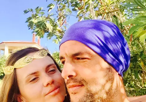 Soția lui Mădălin Ionescu, la un pas să rămână fără pagina de Facebook. “Cineva a încercat să îmi sparga contul”