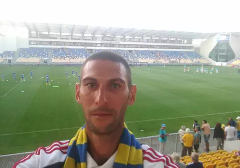 Un militar, găsit spânzurat în subsolul blocului. Era încadrat într-o unitate din care făcea parte și militarul ucis în Afganistan