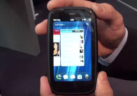 VIDEO | Chinezii readuc la viață celebrul brand de telefoane Palm. Acesta va reveni pe piață cu noi dispozitive Android, în 2018