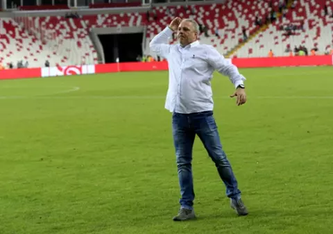 Şumudică a făcut show, după cea de-a doua victorie obținută în Turcia. ”Îmi cer scuze!”
