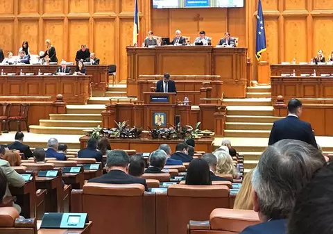 Moţiunea pe Transporturi a fost respinsă; Răzvan Cuc: Criticile Opoziției sunt nefondate, îmi propun 90 de km de autostradă, anul acesta