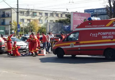 Doi copii au fost loviți de o mașină pe bulevardul Iuliu Maniu din București